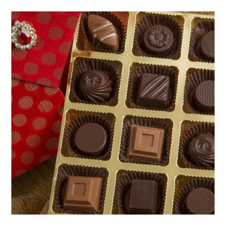 Elegant Classic Chocolate Truffles